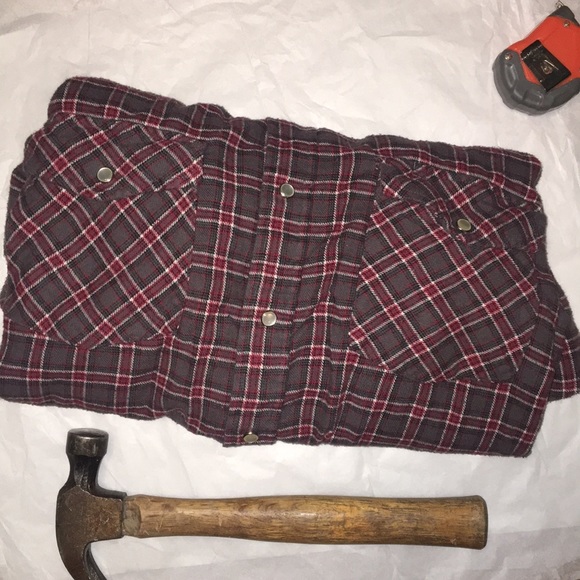 Men’s Flannel 💪🏾 - Picture 1 of 2